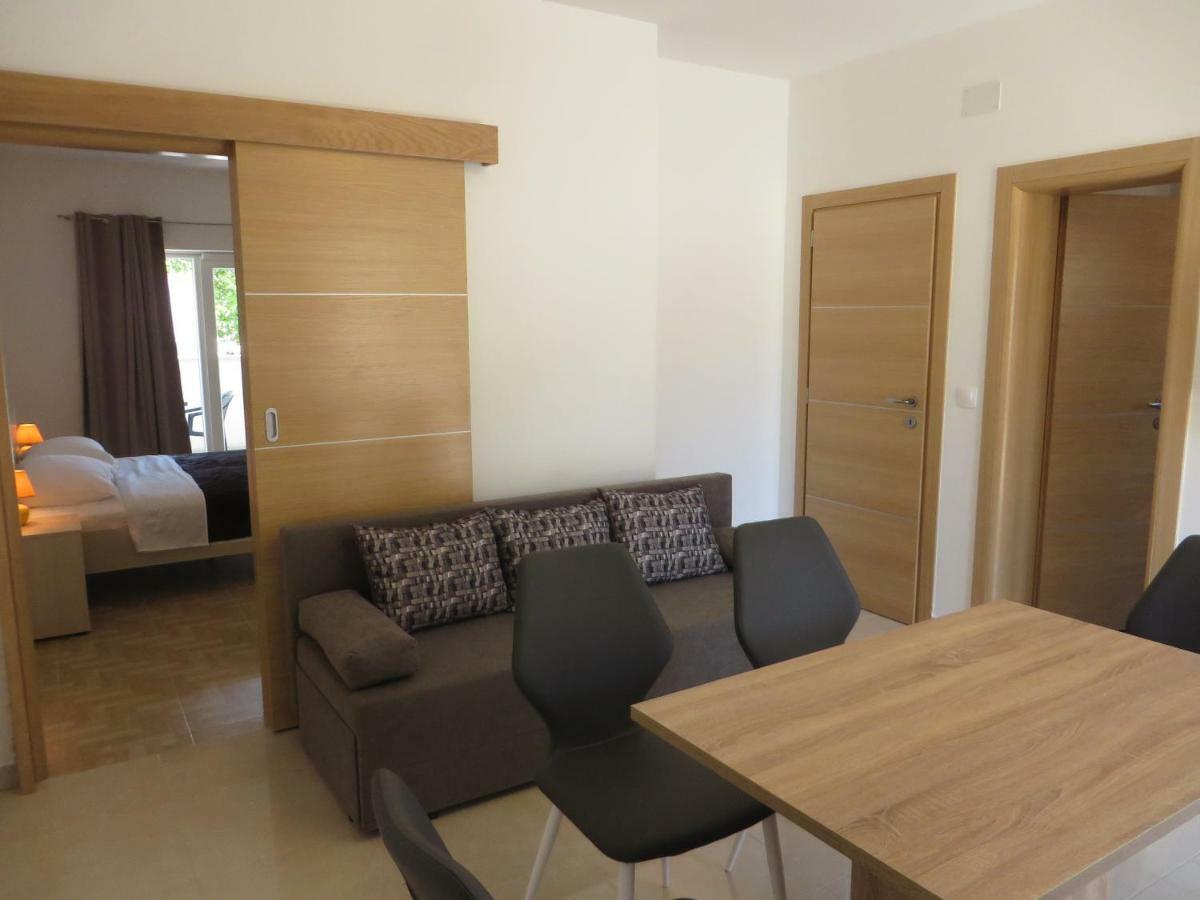Luka Apartments Biograd Na Moru Extérieur photo