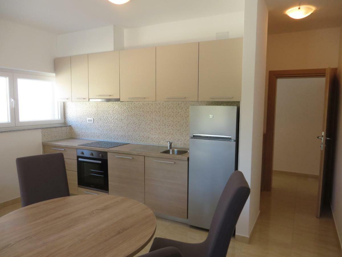 Luka Apartments Biograd Na Moru Extérieur photo