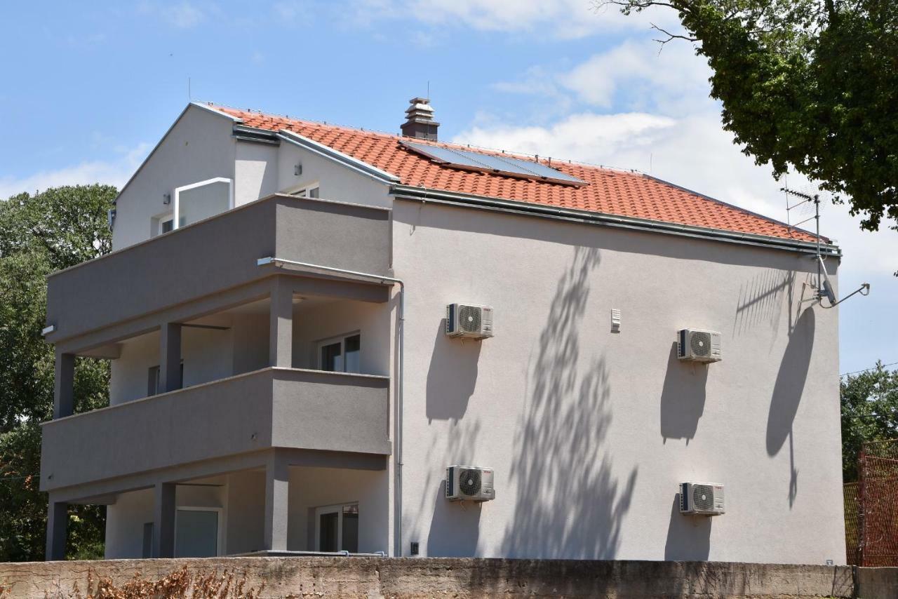 Luka Apartments Biograd Na Moru Extérieur photo